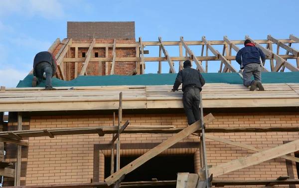Dependable Roofing Contractor Serving the Mokena Area